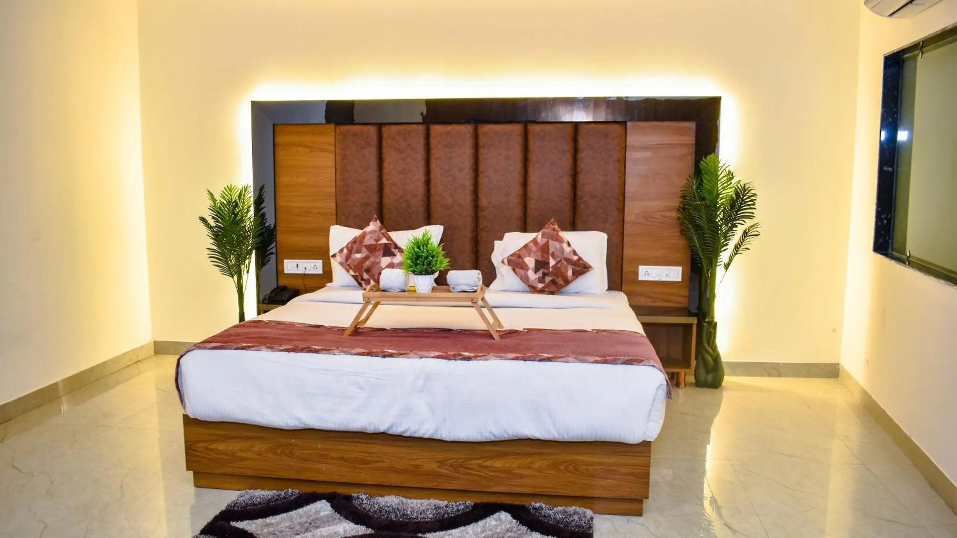Hotel Yash Palace New Delhi India