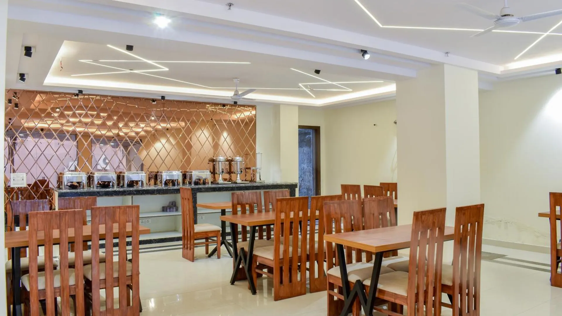 Hotel Yash Palace New Delhi