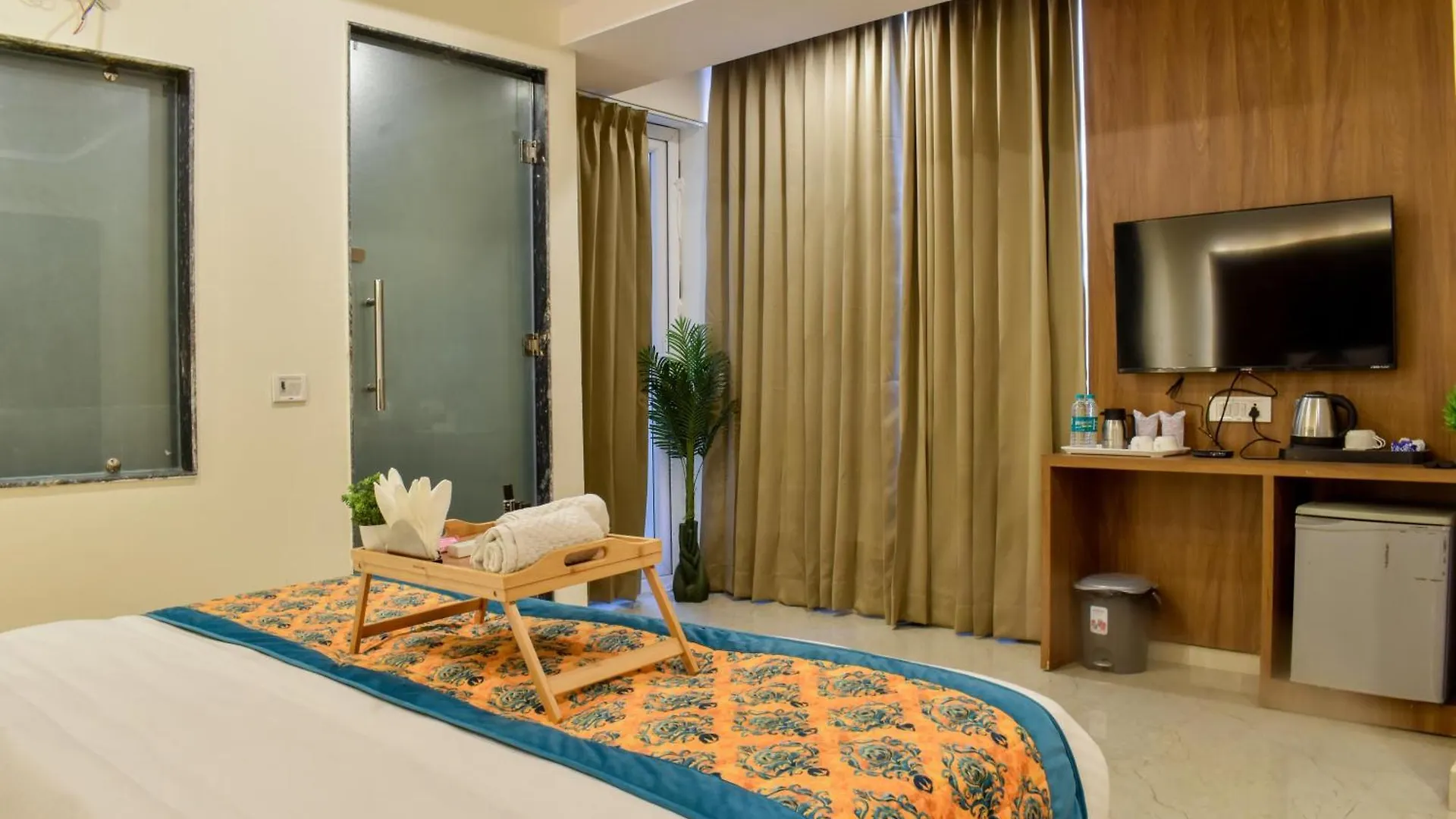 Hotel Yash Palace New Delhi